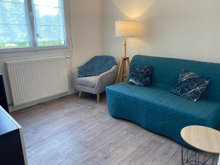 Petite Maison En Auvergne Giat Kültér fotó